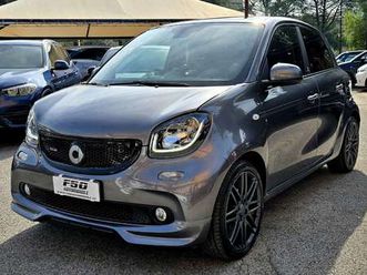 0.9 t brabus xclusive 109cv twinamic my18