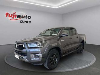 hilux 2.8 d double cab invincible 4wd auto