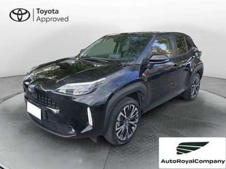 yaris cross 1.5 hybrid 5p. e-cvt lounge