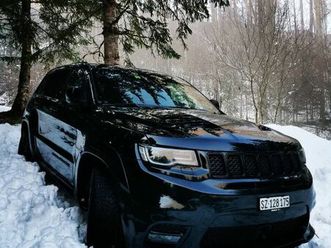 2019 jeep grand cherokee srt8 6.4 liter