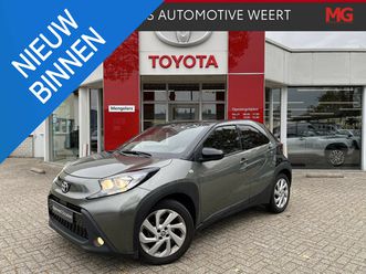 toyota aygo x 1.0 vvt-i mt first edition | rijklaar | stoelverwarming | apple carplay | lm-velgen