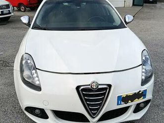 alfa romeo giulietta 1.4 gpl 2013