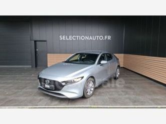 iv e-skyactiv x m-hyd 186 business executive at