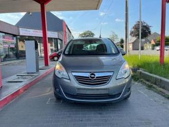 ② opel meriva 1.4 benzine (88kw) 166.000km euro5.met keuring. — opel — 2ememain