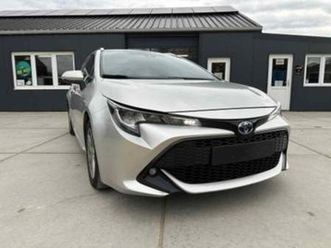 ② toyota corolla sw hybrid 1.8 gpf e-cvt / 95.607 km — toyota — 2ememain