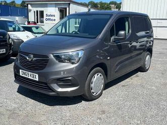 vauxhall combo 1.5 turbo d 2000 sportive panel van 4dr diesel manual l1 h1 euro 6 (start/stop) (75 ps)
