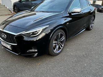 infiniti q30 2,2d automatik, 2017 god.