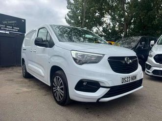 2023 vauxhall combo 1.5 combo 2300 professional turbo d s/s panel van diesel manual