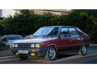 1986 renault 11 rouge foncé manuel, 5 vitesses conduite à...