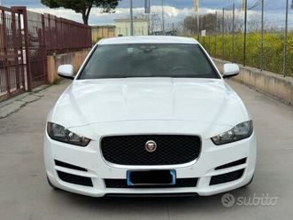 jaguar xe 2.0 d turbo 180cv pure