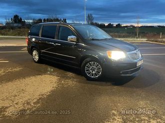 lancia voyager 2.8 130кв