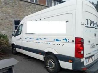 ② vw crafter — camionnettes & utilitaires — 2ememain