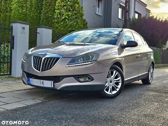 lancia delta 1.6 mj platino