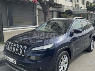 jeep cherokee fin 2015 toutes options avec le toit