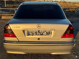 mercedes-benz clase c