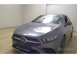 mercedes-benz a 200 benzina automatic amg line