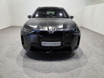 bmw ix xdrive60 400 kw (544 cv)