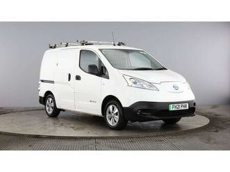 2021 nissan env200 e tekna rapid panel van