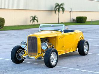 1932 ford highboy roadster with a chevy 350 v8