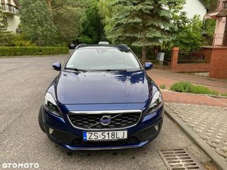 volvo v40 cross country t3 drive-e ocean race