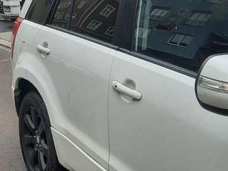 suzuki vitara grand . 2,4 vx 5dr 4at mc