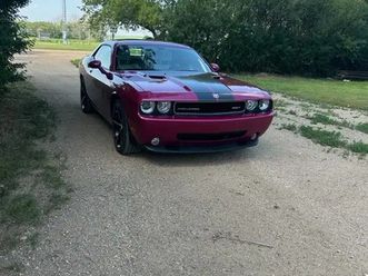 2010 furious fuscia challenger srt 8