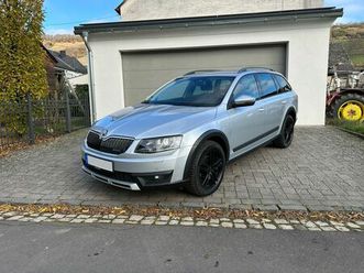 skoda octavia 2.0 tdi dsg 4x4 scout scout|ahk|webasto