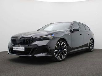 bmw i5 m sport - panodak - bowers & w