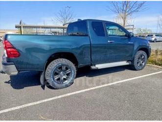 TOYOTA HILUX DOUBLE CABINE iv-3-x-tra-cabine-4wd-2-8-204-d-4d-legende-bva