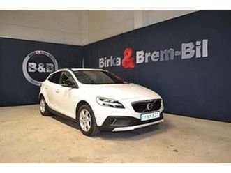 volvo v40 cross country t3 geartronic momentum business voc