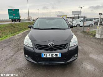 toyota corolla verso 2.0 d-4d prestige 7os