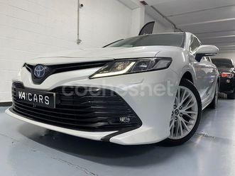 toyota camry 2.5 220h advance