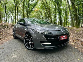 renault mégane coupé 2.0 t rs julho/13