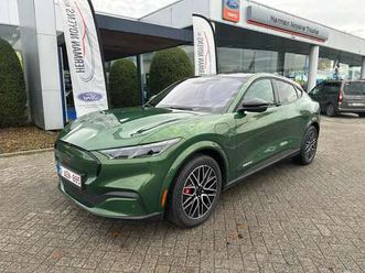 88kwh extended range premium rwd