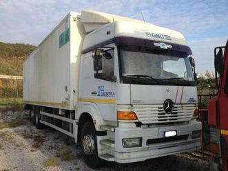 mercedes-benz atego isotermico
