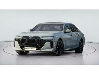 bmw i7 i7 xdrive60 kit m sport