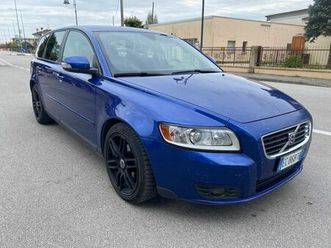 volvo v50 d4 momentum