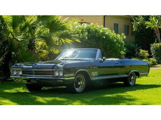 1966 buick wildcat noir manuel, 3 vitesses conduite à gau...