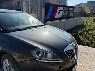 lancia delta 1.6 mjt dpf platino