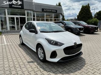 mazda 2 hybrid 1,5i 116k at centre - line