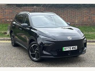 64kwh trophy long range auto 5dr