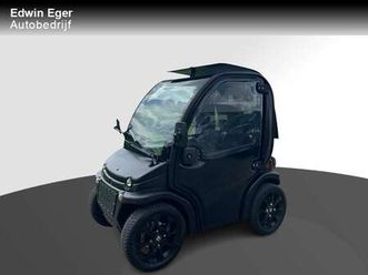 estrima brommobiel biro black edition, in goede staat, 4 seizoens banden