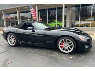 2004 dodge srt viper