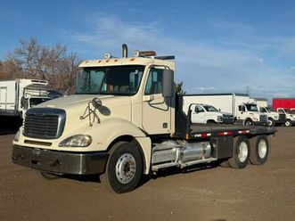 2010 freightliner columbia tandem axle 16' flatbed 460,338 miles