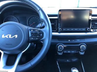 kia stonic wave janeiro/22