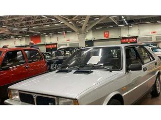 1985 lancia delta hf turbo 1.6 prima serie carburatore conservata a vendre