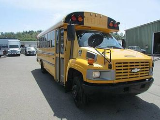 2004 chevrolet c5500 only 47k miles school bus
