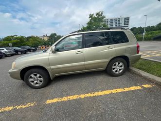 2003 toyota highlander 4wd a1 très bon état nokian cloute