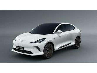 2026 - 300kw long range 100kwh 5dr auto