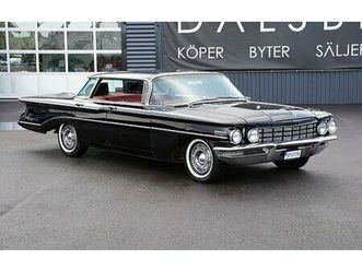 oldsmobile ninety-eight 4d holiday sportsedan ovanlig